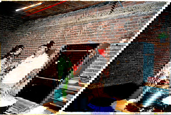 miakhalifa miakhalifa archive image