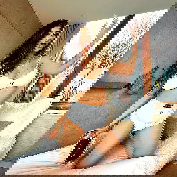 miakhalifa miakhalifa archive image