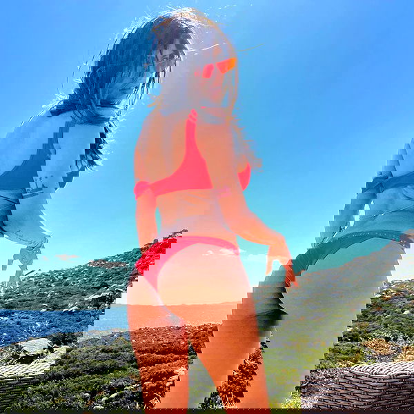 miakhalifa miakhalifa archive image