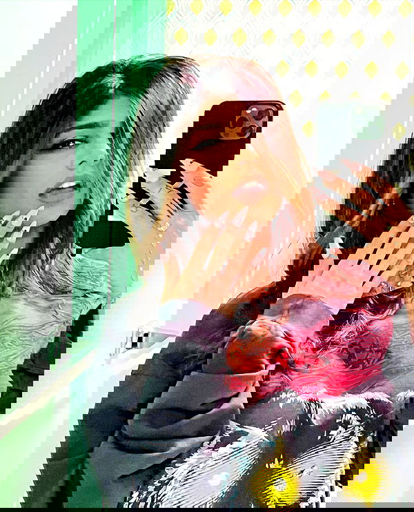 miakhalifa miakhalifa archive image