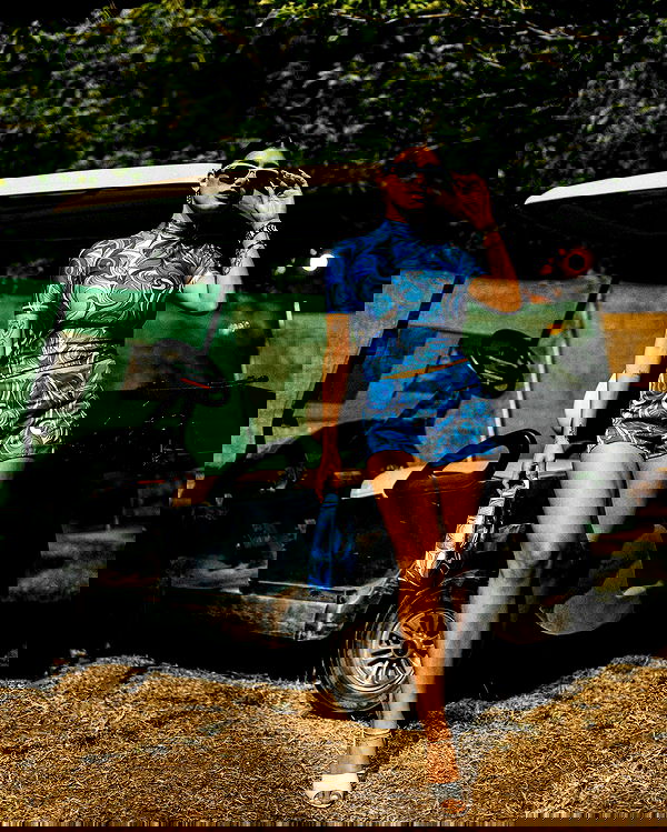 miakhalifa miakhalifa archive image