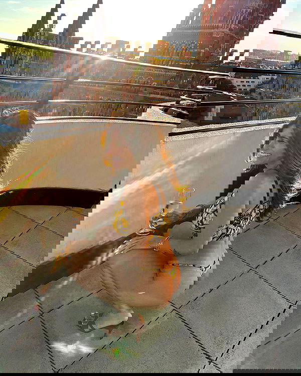 miakhalifa miakhalifa archive image