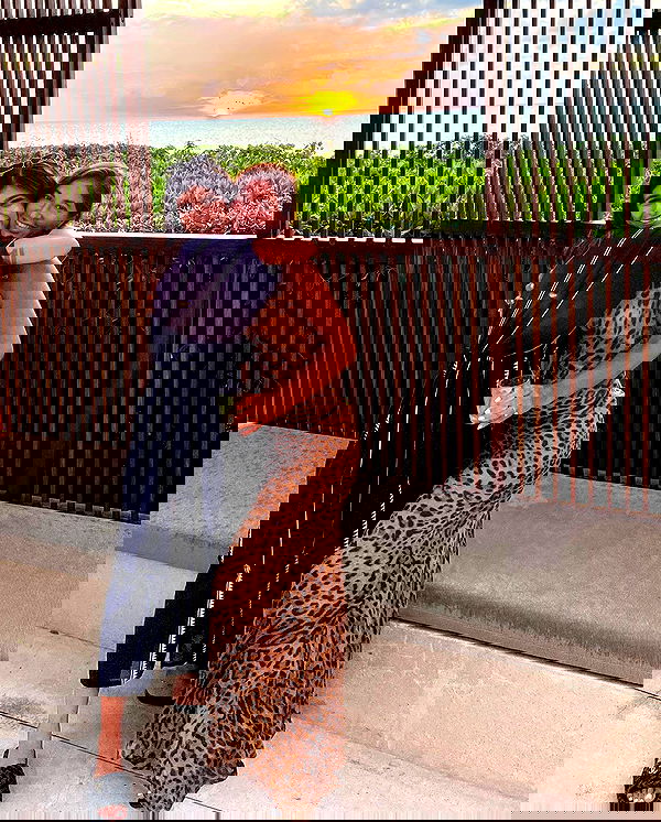 miakhalifa miakhalifa archive image