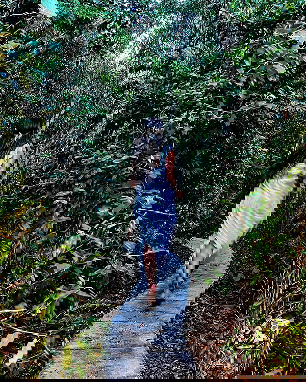 miakhalifa miakhalifa archive image