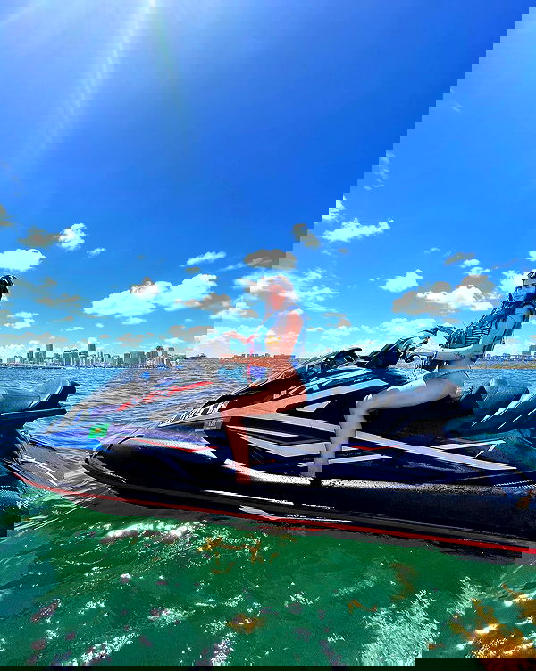 miakhalifa miakhalifa archive image