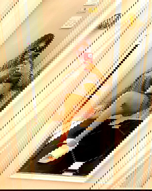 miakhalifa miakhalifa archive image