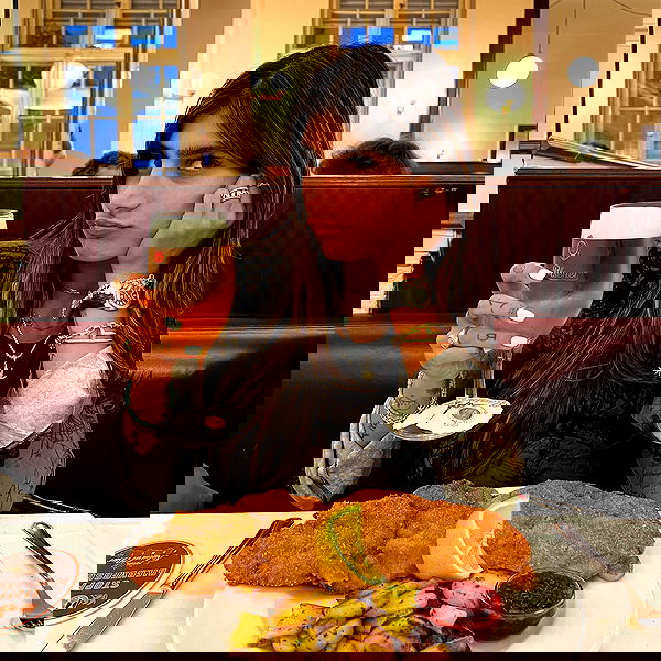 miakhalifa miakhalifa archive image