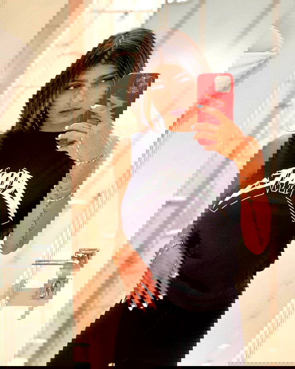 miakhalifa miakhalifa archive image