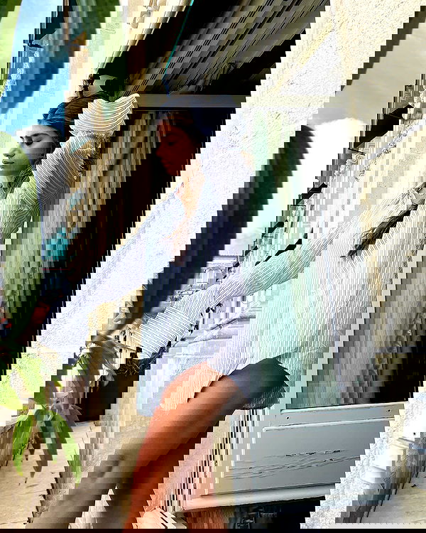 miakhalifa miakhalifa archive image