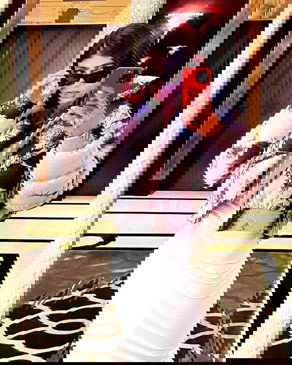 miakhalifa miakhalifa archive image