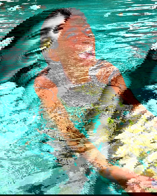 miakhalifa miakhalifa archive image