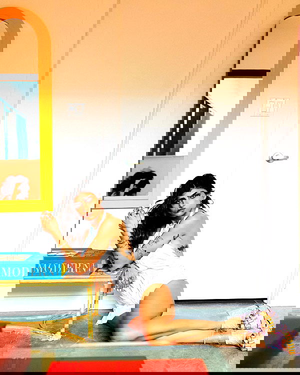 miakhalifa miakhalifa archive image