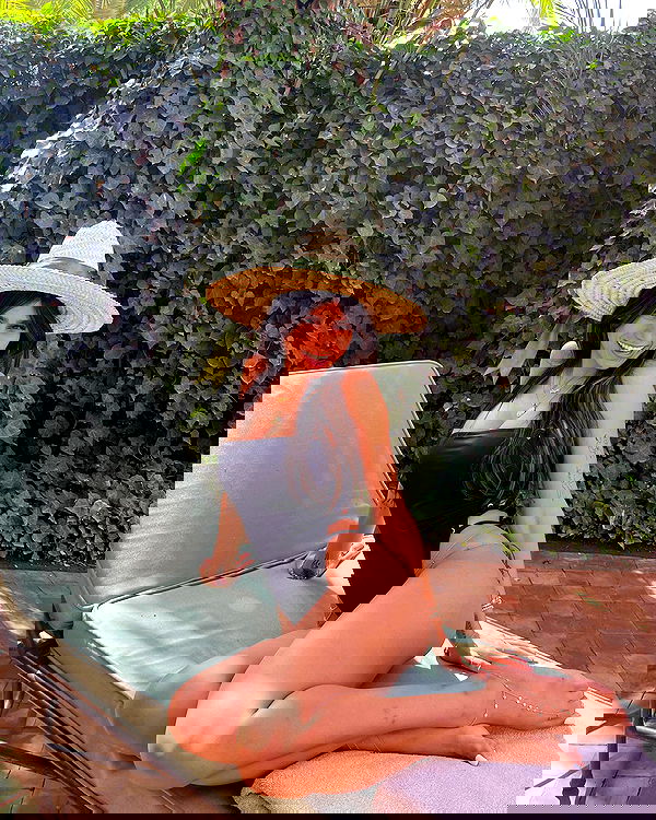 miakhalifa miakhalifa archive image