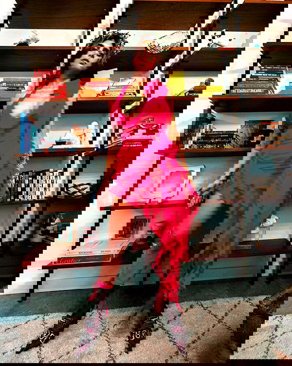 miakhalifa miakhalifa archive image