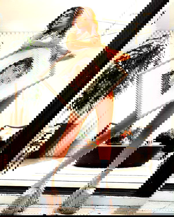 miakhalifa miakhalifa archive image