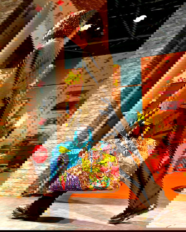 miakhalifa miakhalifa archive image