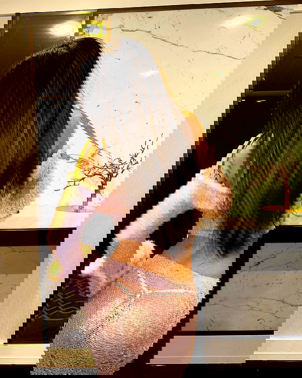 miakhalifa miakhalifa archive image