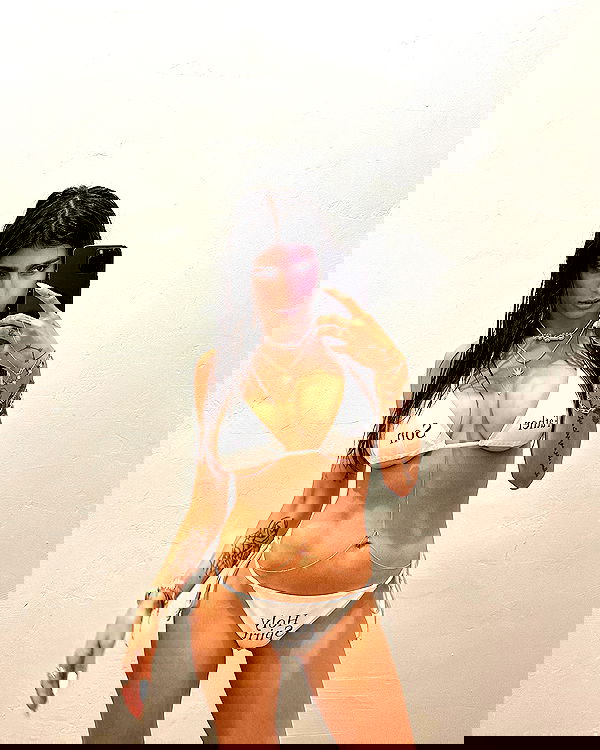 miakhalifa miakhalifa archive image