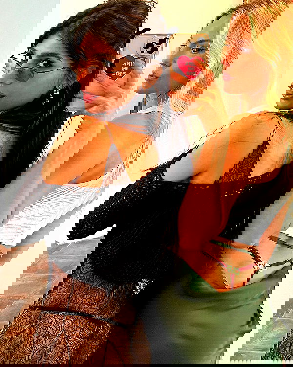 miakhalifa miakhalifa archive image