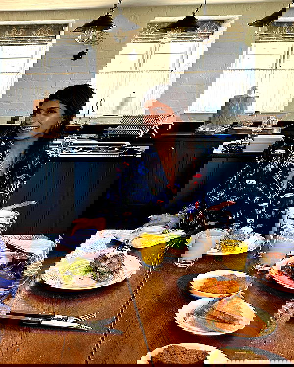 miakhalifa miakhalifa archive image