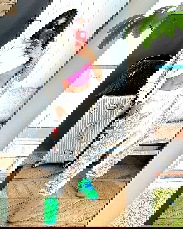 miakhalifa miakhalifa archive image