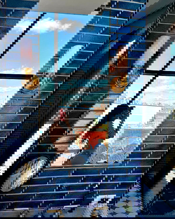 miakhalifa miakhalifa archive image