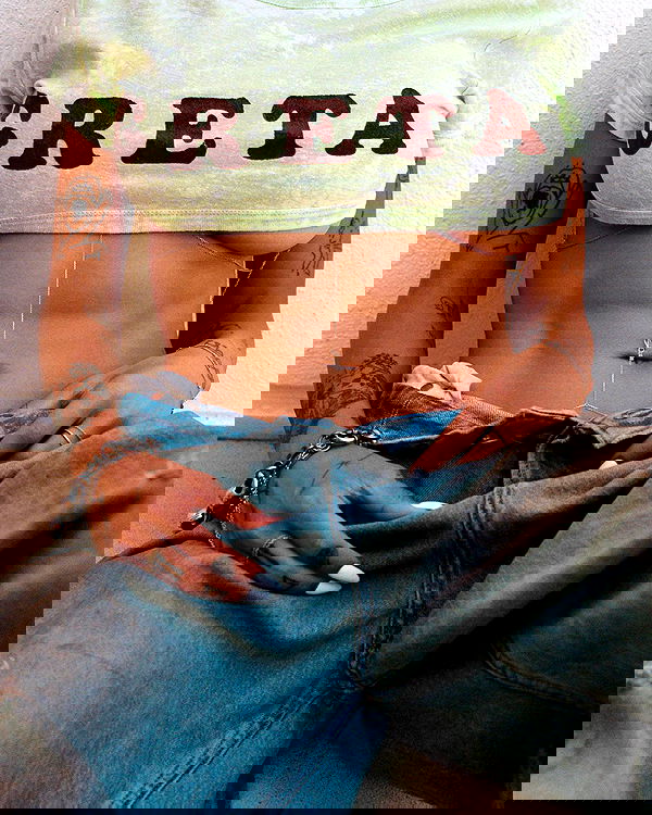 miakhalifa miakhalifa archive image