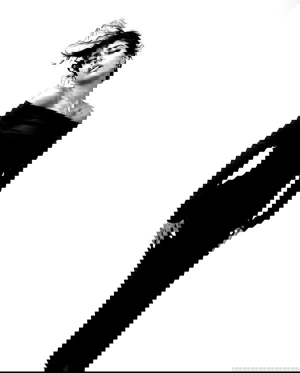 miakhalifa miakhalifa archive image