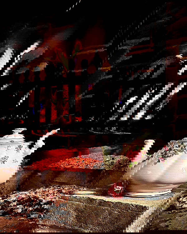 miakhalifa miakhalifa archive image