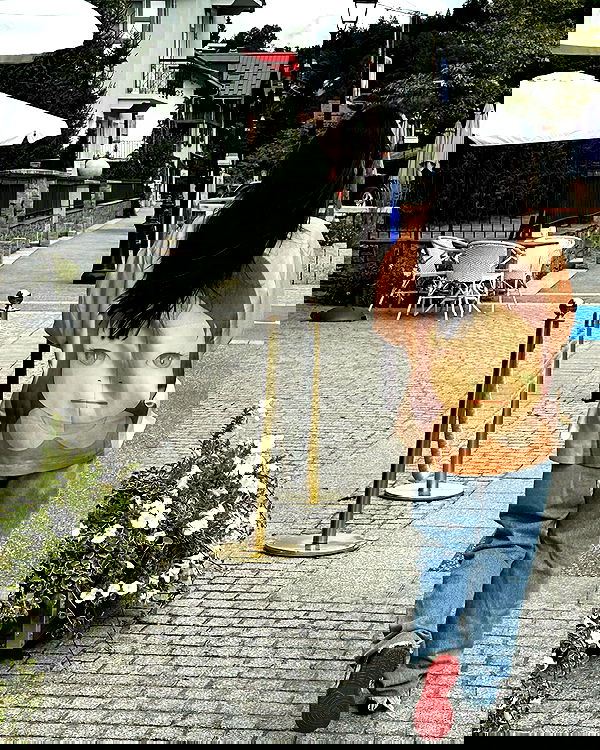 miakhalifa miakhalifa archive image