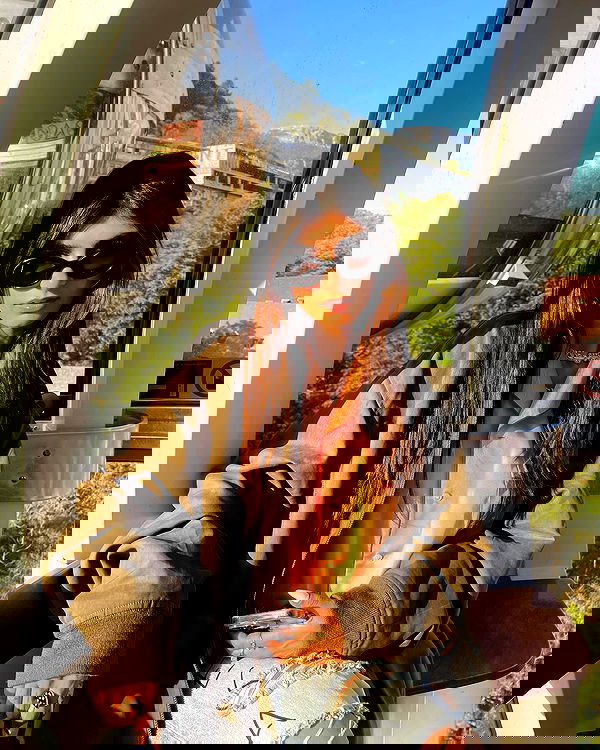 miakhalifa miakhalifa archive image