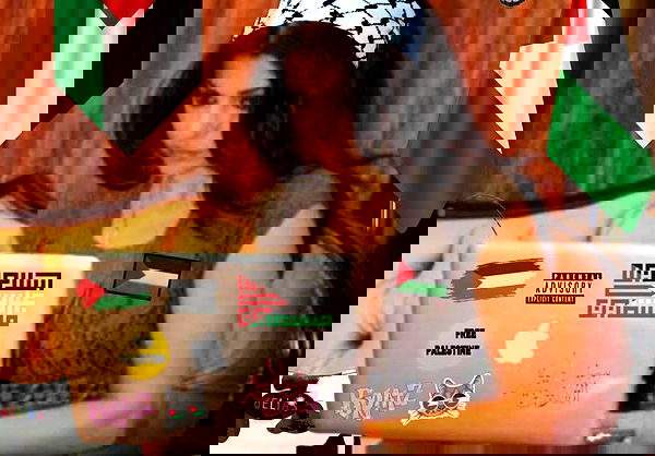 miakhalifa miakhalifa archive image