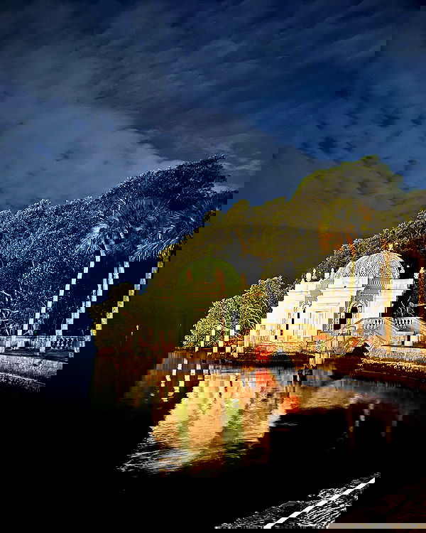 miakhalifa miakhalifa archive image