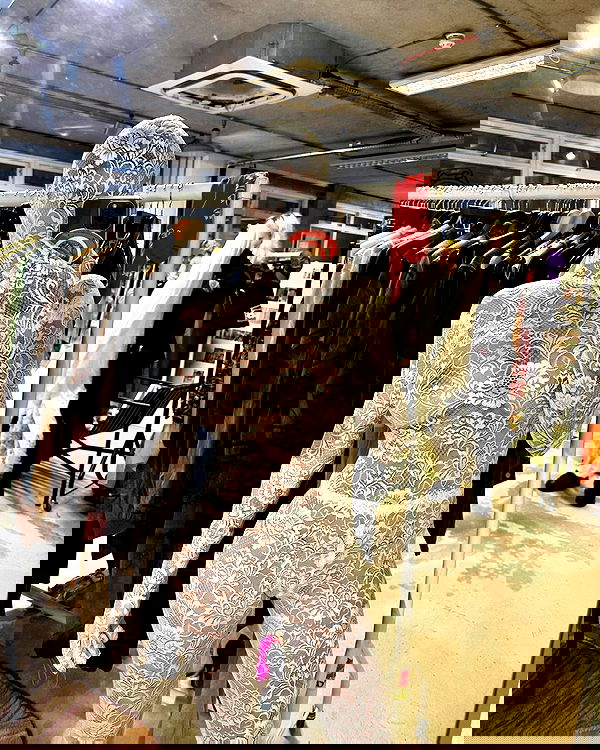 miakhalifa miakhalifa archive image