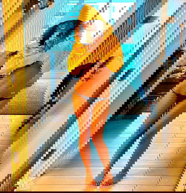 miakhalifa miakhalifa archive image