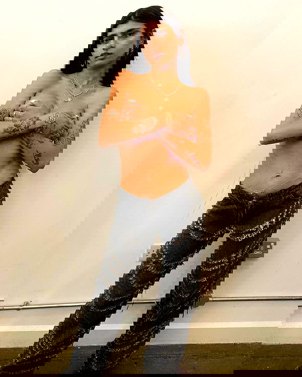 miakhalifa miakhalifa archive image