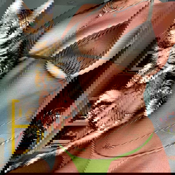 miakhalifa miakhalifa archive image