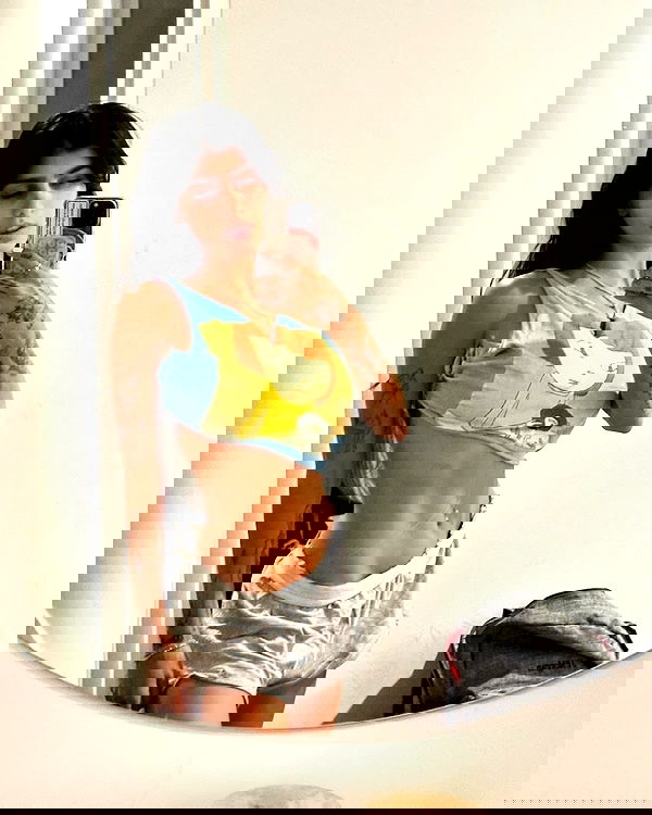 miakhalifa miakhalifa archive image