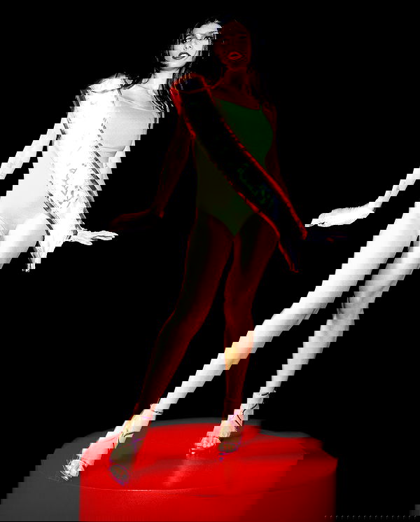 miakhalifa miakhalifa archive image