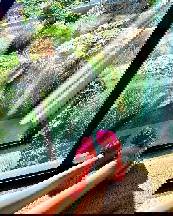 miakhalifa miakhalifa archive image