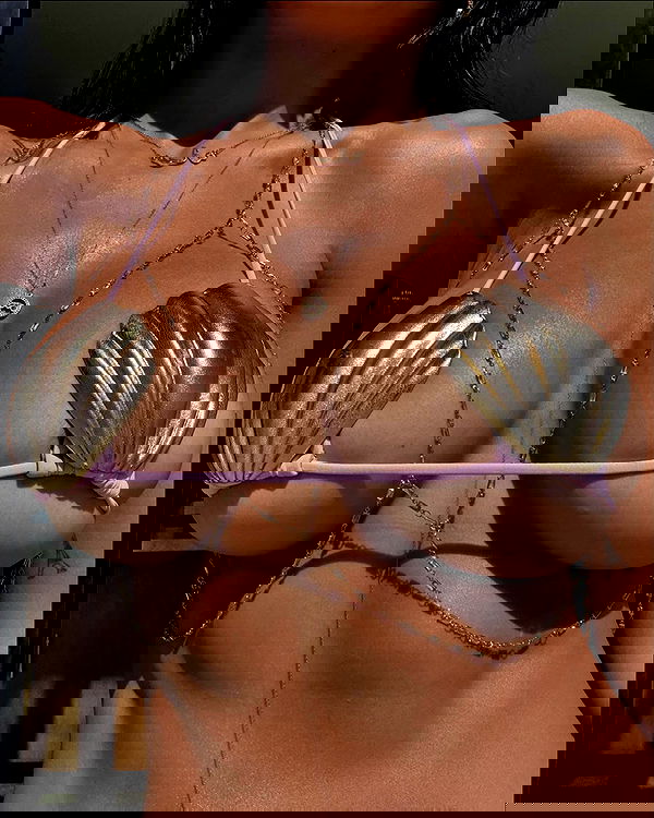 miakhalifa miakhalifa archive image