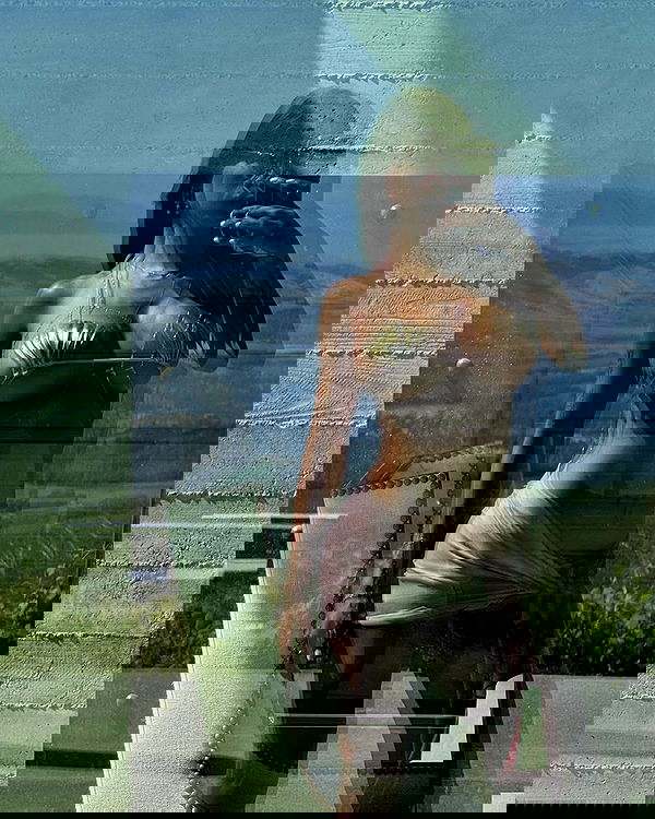 miakhalifa miakhalifa archive image