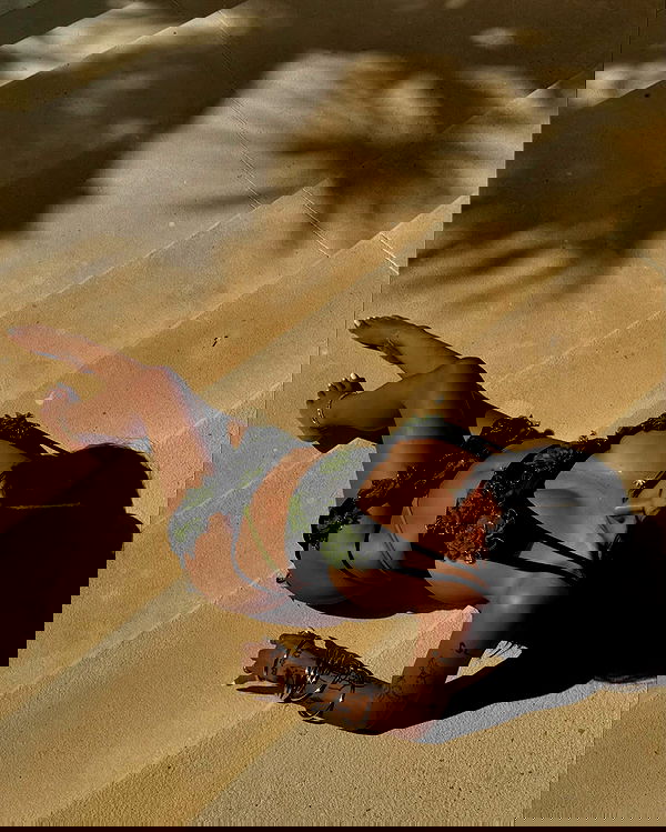 miakhalifa miakhalifa archive image