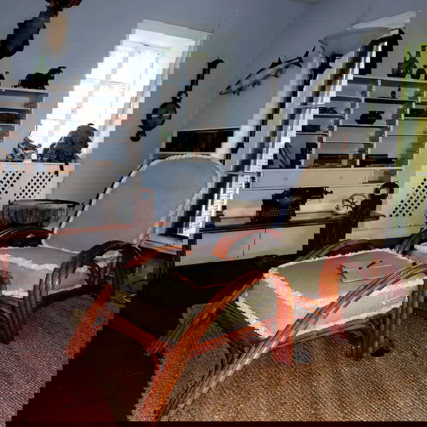 miakhalifa miakhalifa archive image