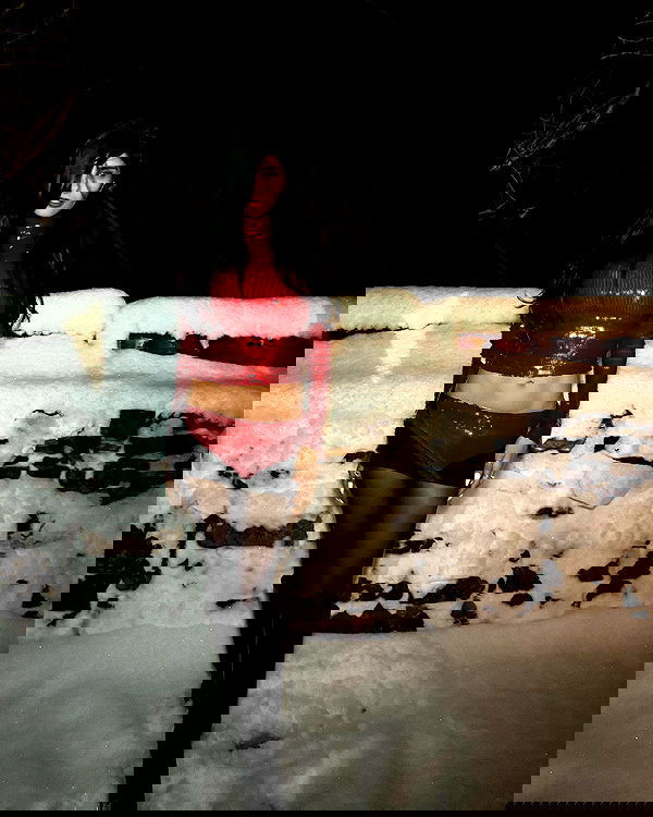 miakhalifa miakhalifa archive image