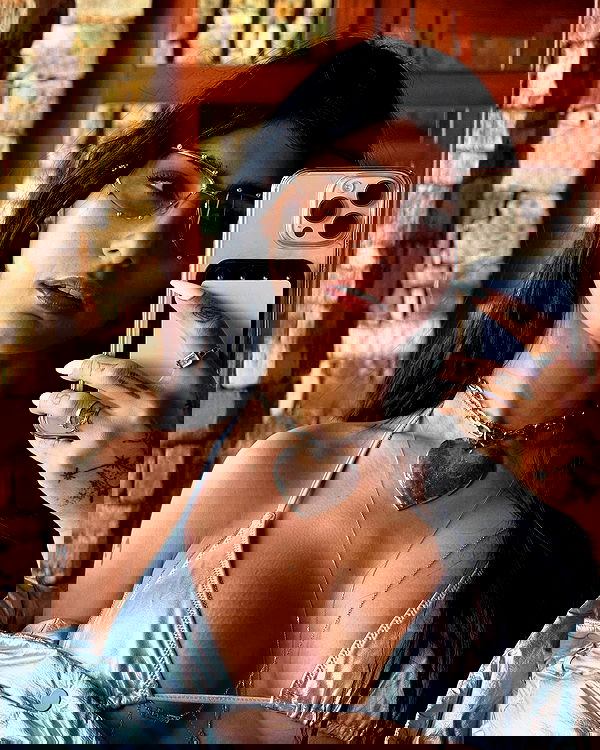 miakhalifa miakhalifa archive image