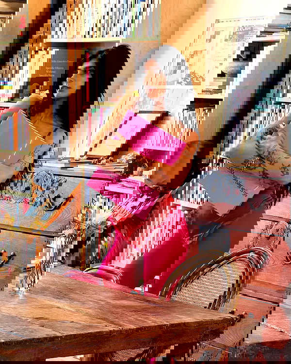 miakhalifa miakhalifa archive image