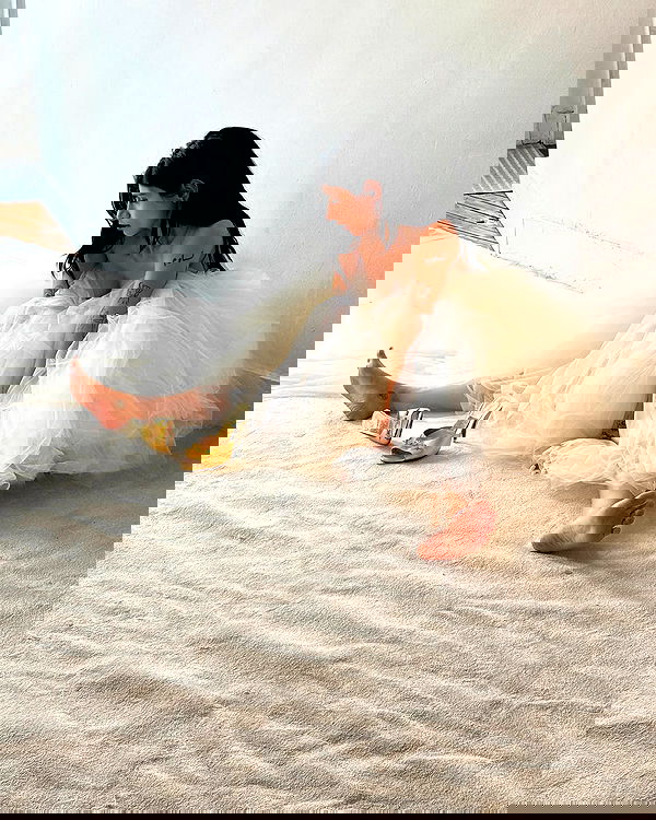 miakhalifa miakhalifa archive image