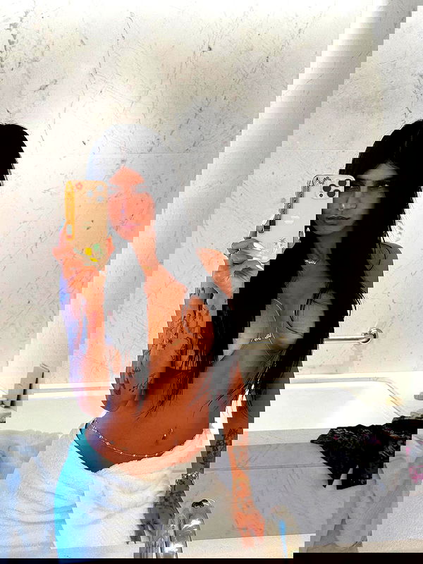 miakhalifa miakhalifa archive image