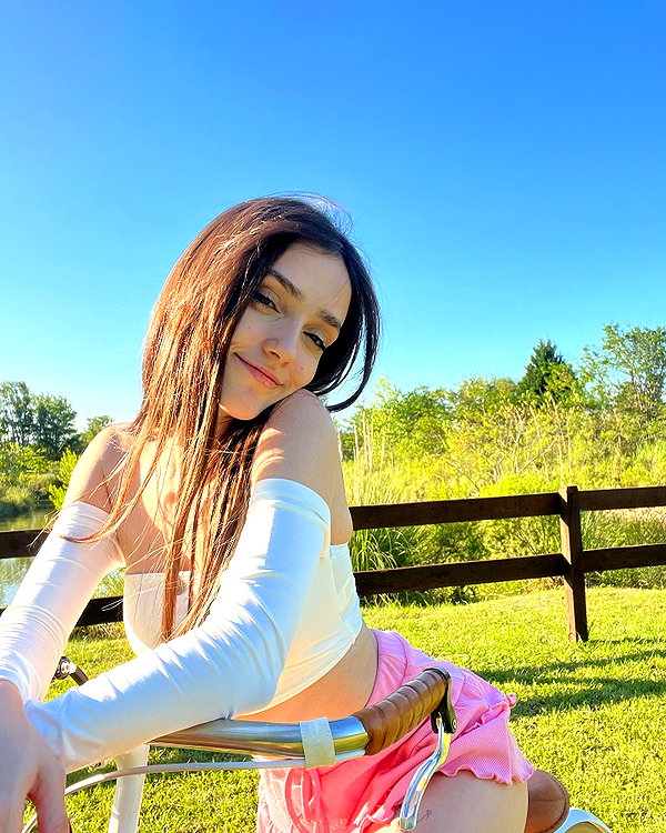 mialittledoll instagram image archive image